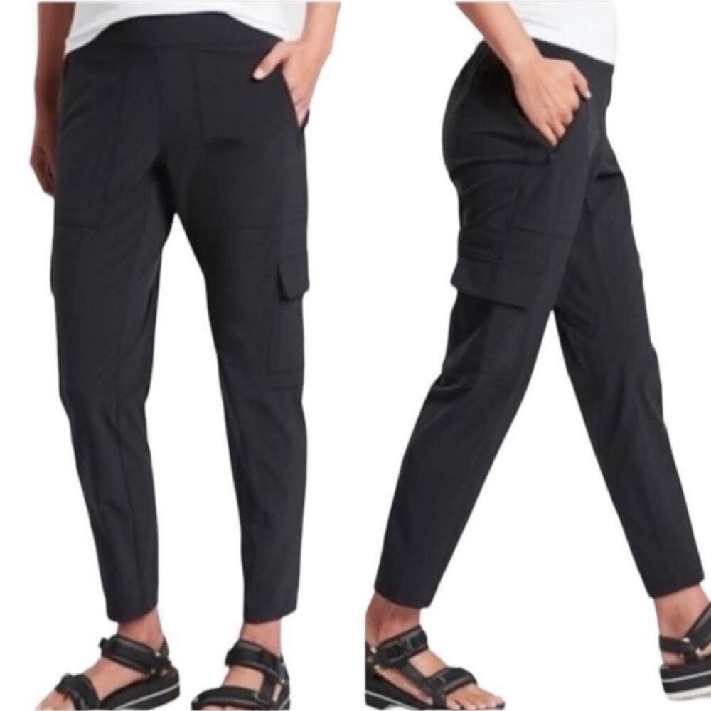 Athleta Chelsea Cargo Lined Jogger Pants in black 6